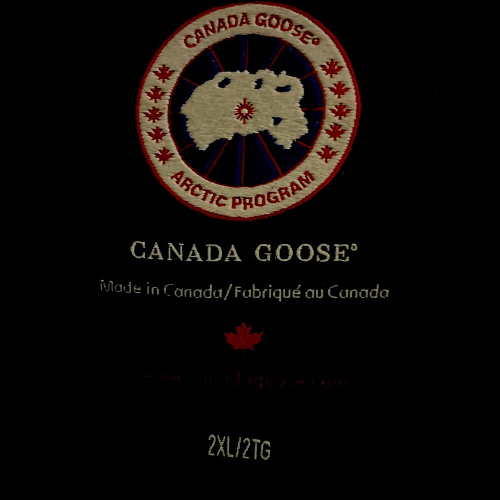 Canada goose jacket - Picture 3 of 6